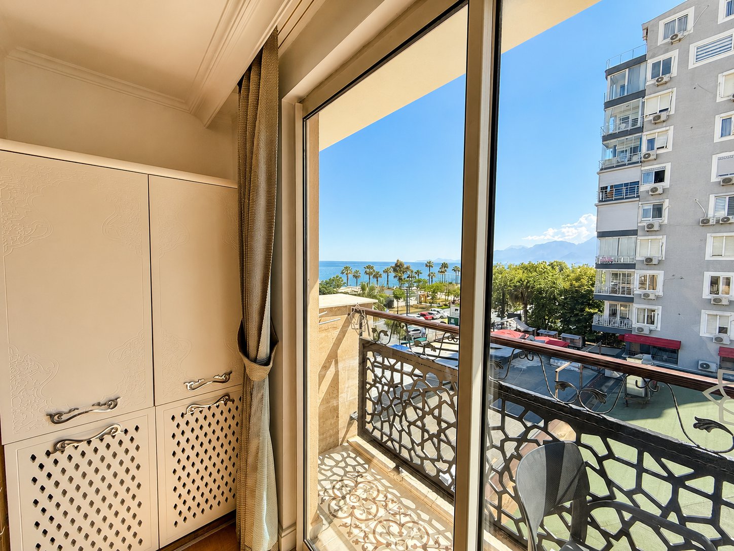 Deluxe Kısmi Deniz Manzaralı — 7
