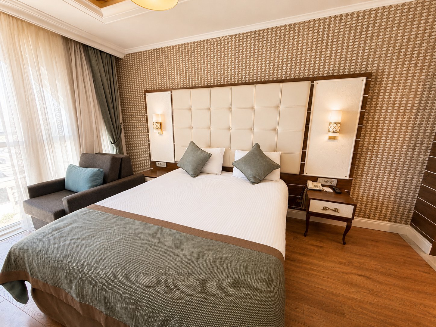 Deluxe Kısmi Deniz Manzaralı — 10